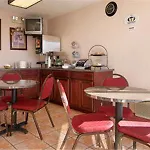 Super 8 By Wyndham Oklahoma Fairgrounds