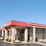 Super 8 By Wyndham Oklahoma Fairgrounds