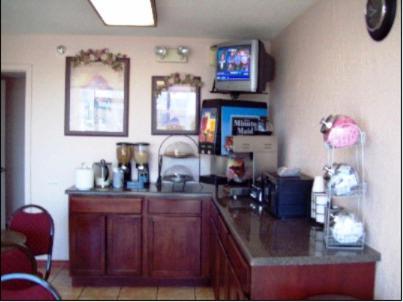 Super 8 By Wyndham Fairgrounds Motel 2*