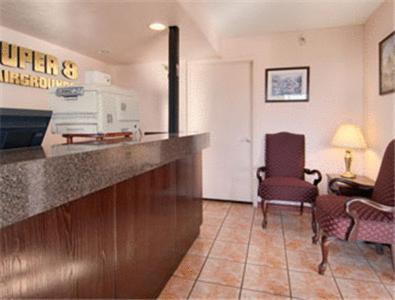 Super 8 By Wyndham Fairgrounds 2*