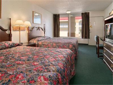 Super 8 By Wyndham Fairgrounds